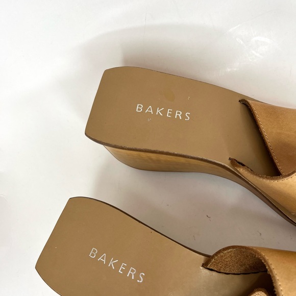 Vintage Bakers Tan Leather Wooden Heeled Wedge Sandals Shoes Womens Size 8 EUC - Picture 2 of 8